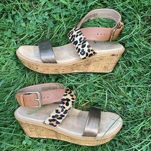 VIONIC Cancun Sandal with Orthaheel Technology in Bronze Women's Size 7